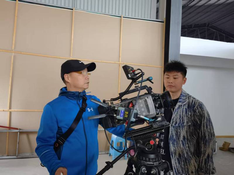 深耕大英县电商产品视频拍摄制作，铸就爆款产品